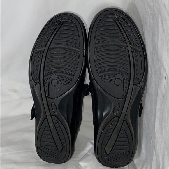 Aravon Black Leather Comfort Flats Wide Sz 10EE - Picture 8 of 8